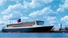 QUEEN MARY 2 läuft in Hamburg ein