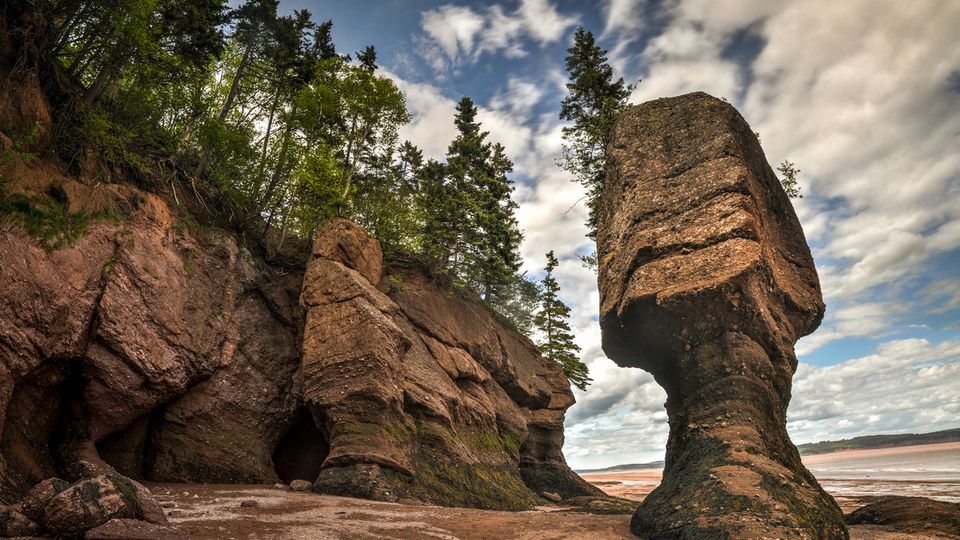 Hopewell Rocks Park ©AleCam, AdobeStock Hopewell Rocks Park