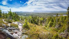 Broad Cove Mountain im Cape Bretton Nationalpark ©Andreas Prott, AdobeStock Broad Cove Mountain im Cape Bretton Nationalpark