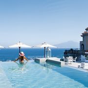 Sorrent Hotel Corallo Pool ©michelangelo int travel, derschmidt, momento Pool mit Meerblick im Hotel Corallo bei Sorrent in Italien