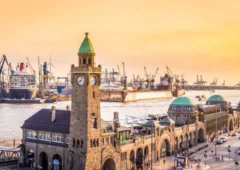 Hamburg Landungsbrücken Sonnenuntergang