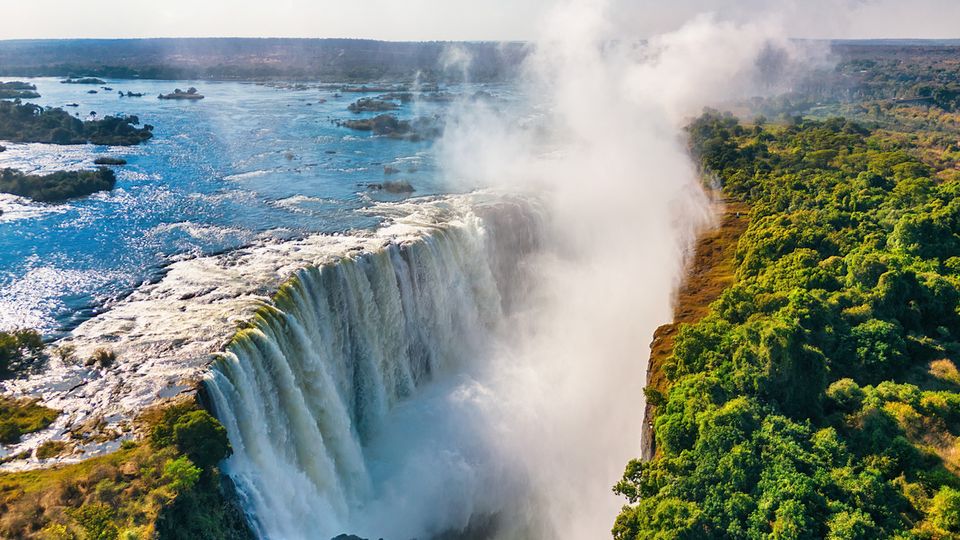 Victoria Falls zwischen Sambia and Simbabwe