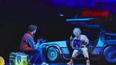 Zurück in die Zukunft, Caden Brauch (Marty McFly) and Cory English (Doc Brown) ©Matt Crockett, Stage Entertainment Zurück in die Zukunft, Caden Brauch (Marty McFly) and Cory English (Doc Brown)