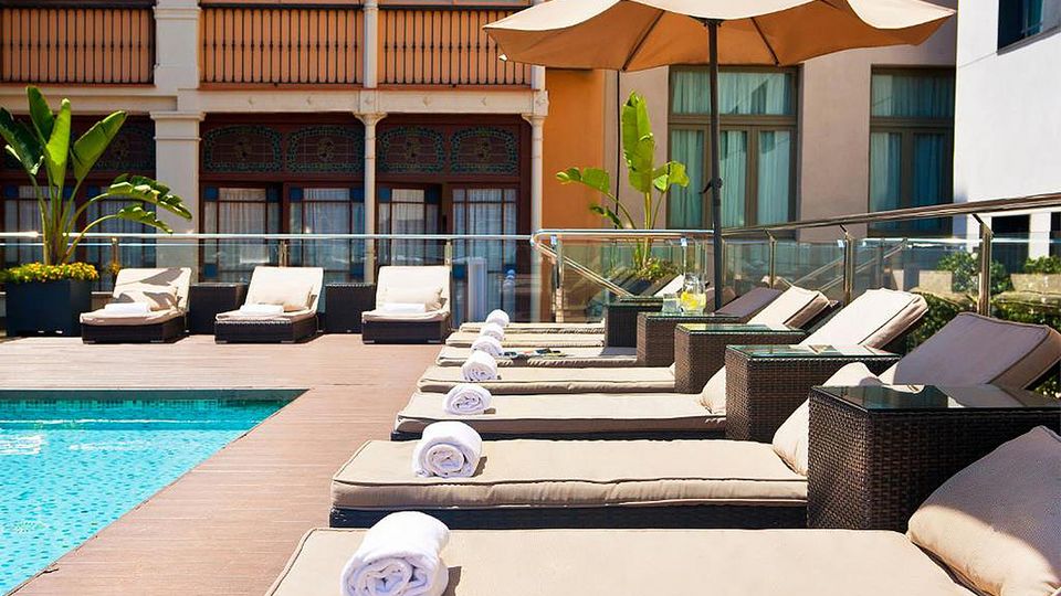 Grupotel Gran Via 678, Pool