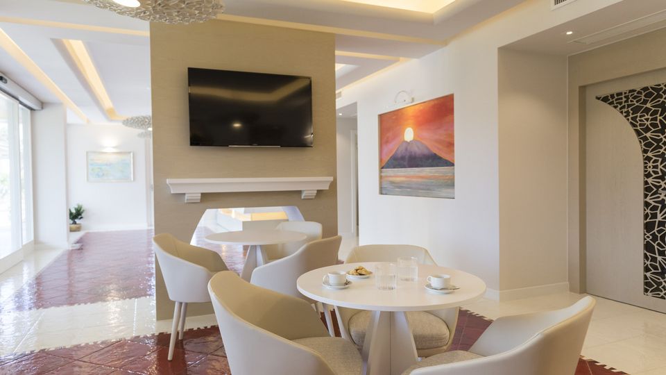 Suite Hotel LOasis di Riaci, Lobby