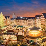 Frankfurt am Main, Weihnachtsmarkt ©Mapics, AdobeStock Frankfurt am Main, Weihnachtsmarkt