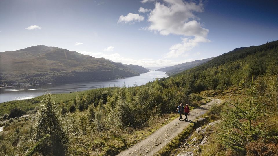 Wandern am Loch Lomond ©VisitScotland_ScottishViewpoint Wandern am Loch Lomond
