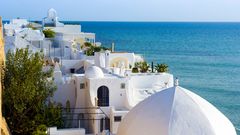 Hammamet, typische weiße Häuser in der Altstadt