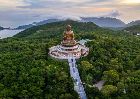 Tian Tan Buddha ©Philip, AdobeStock Tian Tan Buddha
