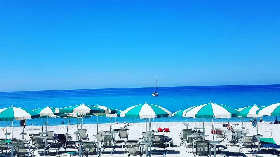 La Praia, Zambrone, Strand