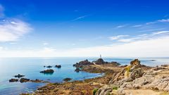 La Corbiere lighthouse Jersey ©agenturfotografin, AdobeStock La Corbiere lighthouse Jersey