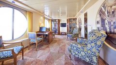 MS Hamburg, Bibliothek