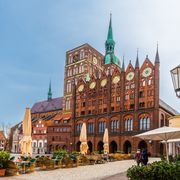 Stralsund, Rathaus ©JEFs-FotoGalerie, AdobeStock Stralsund, Rathaus