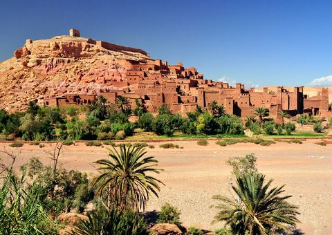 Ausgetrocknetes Flussbett ©franco ricci, AdobeStock Ausgetrocknetes Flussbett
