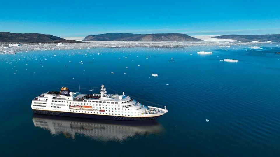 MS Hamburg in Grönland