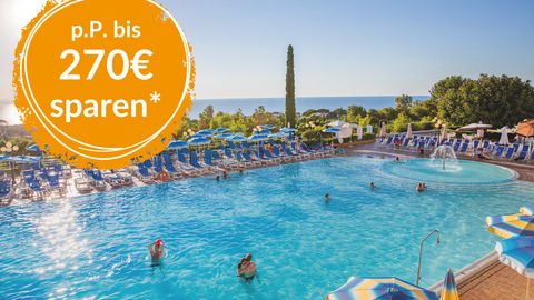 Pool im Hotel Costa Verde in Cefalu