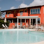 Borgo di Santa Barbara, Außenbereich mit Pool