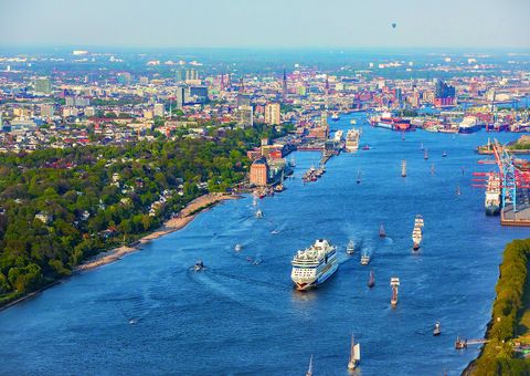 Hafengeburtstag Hamburg Auslaufparade