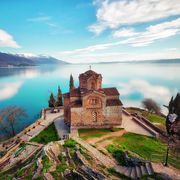 Kirche am Ohridsee ©Lukas Bischoff, 123rf.com Kirche am Ohridsee